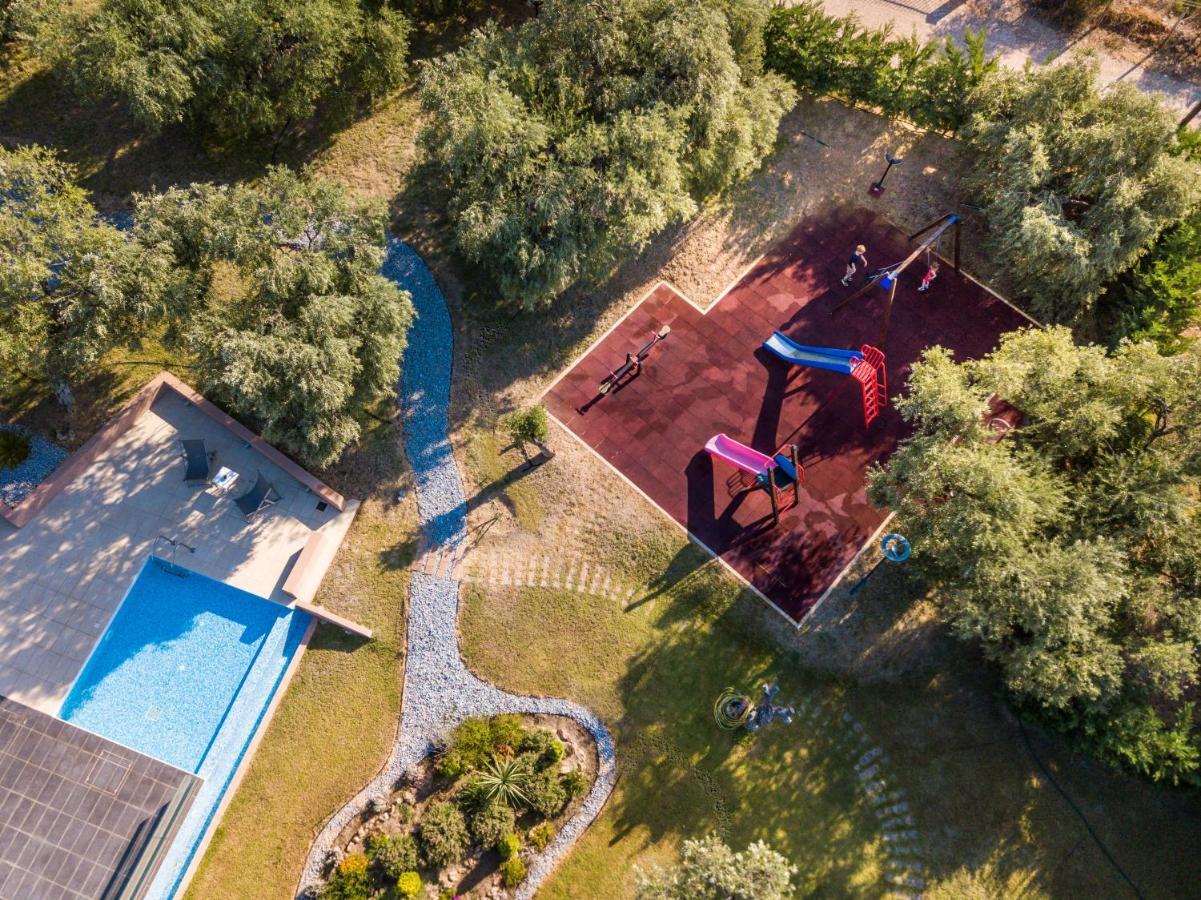 بوتوس Aventura Village المظهر الخارجي الصورة